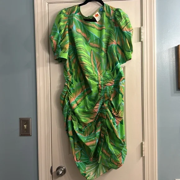 Tropical Green Leaf Print Dress - Picture 4 of 7